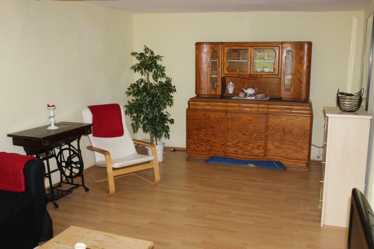 Villa Schraeges Haus à Treis-Karden Extérieur photo